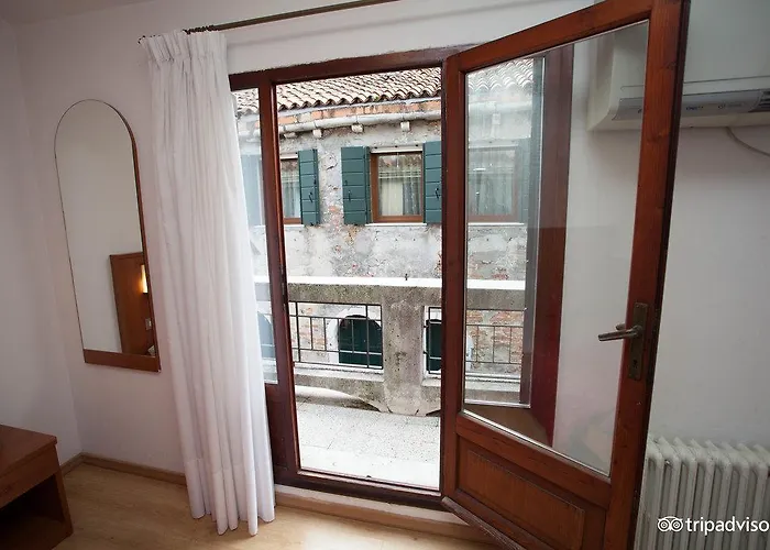 Caprera Hotel Venise